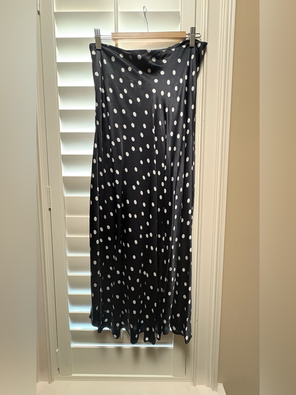 Mel Ruched Side-Slit Midi Skirt by Maeve - Picture 3 of 6